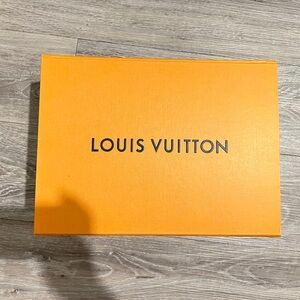 Louis Vuitton Vibrant Orange Box for bag